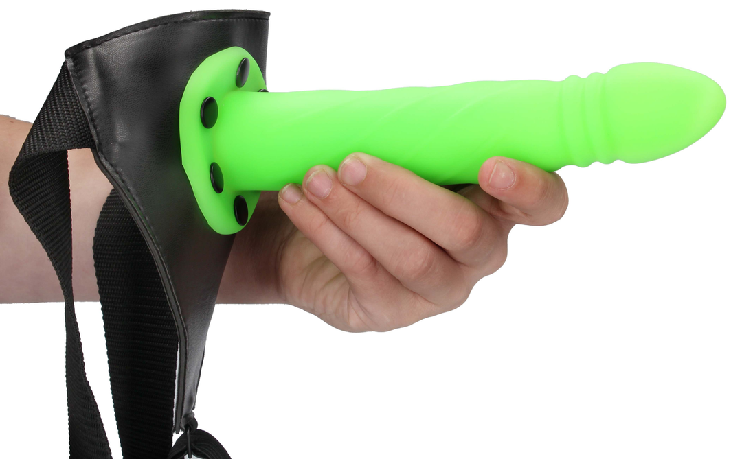 Ouch! - Glow in the Dark Twisted Hollow Strap-On - 8 / 20 cm - Neon Groen