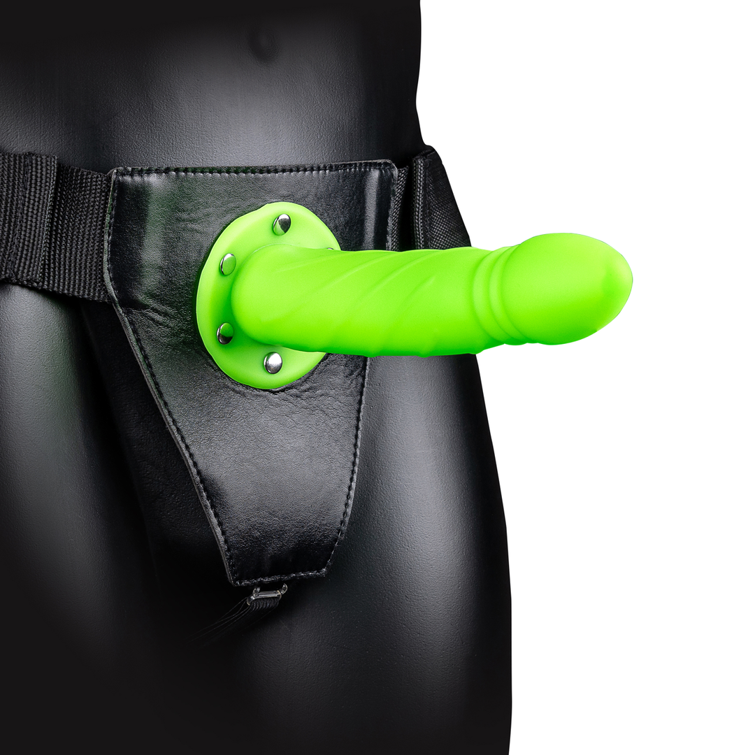 Ouch! - Glow in the Dark Twisted Hollow Strap-On - 8 / 20 cm - Neon Groen